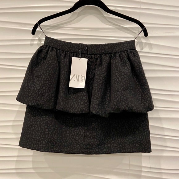Zara NWT luxury minimalist black Jacquard party skirt size M - Picture 8 of 8